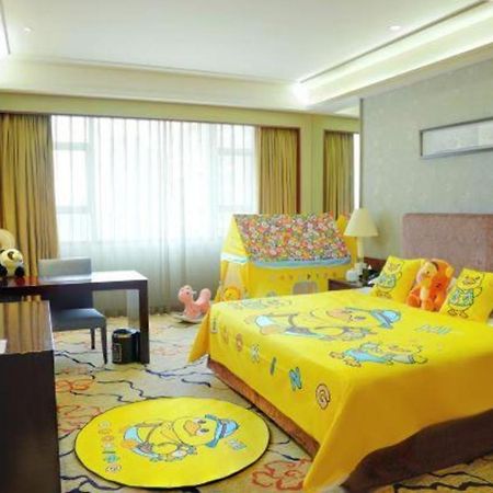 Eurasia International Hotel Ντονγκουάν Εξωτερικό φωτογραφία