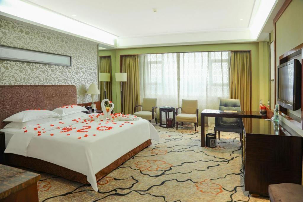 Eurasia International Hotel Ντονγκουάν Εξωτερικό φωτογραφία