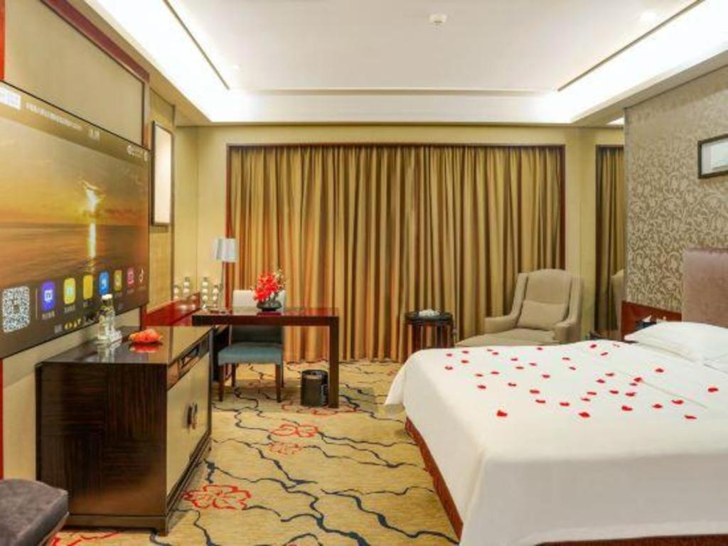Eurasia International Hotel Ντονγκουάν Εξωτερικό φωτογραφία