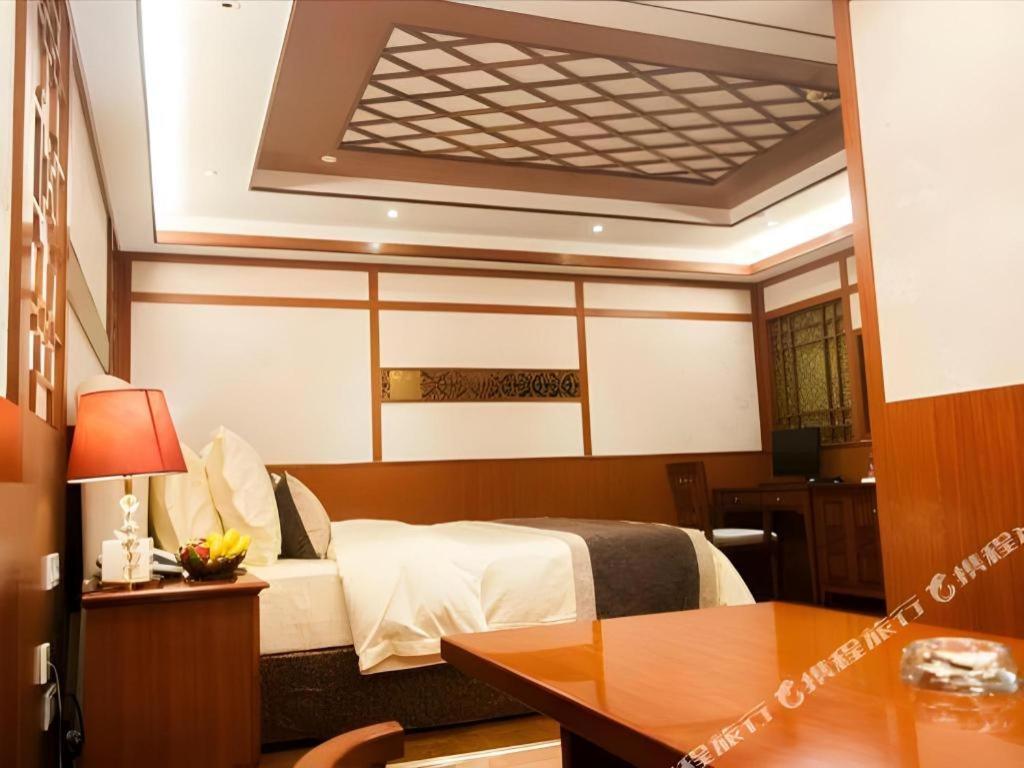 Eurasia International Hotel Ντονγκουάν Εξωτερικό φωτογραφία