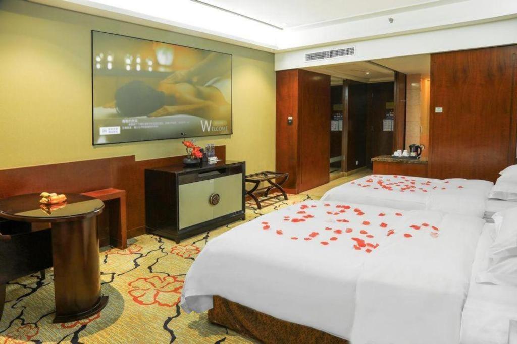 Eurasia International Hotel Ντονγκουάν Εξωτερικό φωτογραφία